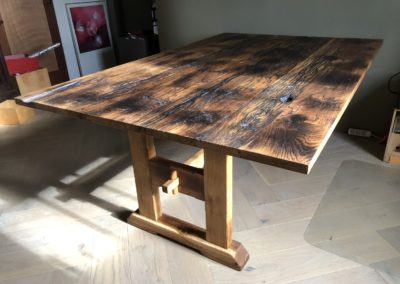 Tafel van barnwood